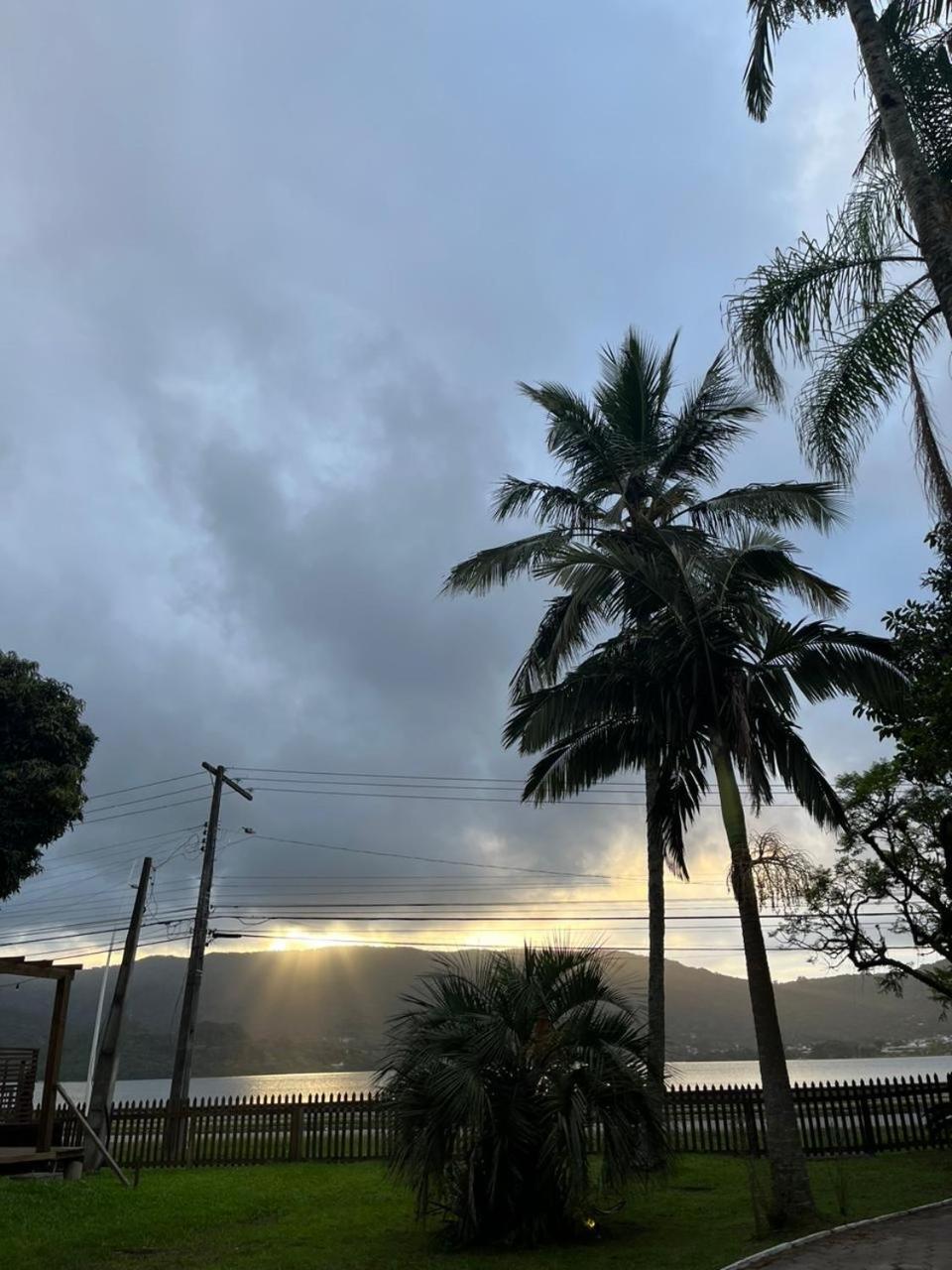 ホテル Pousada Jardim Da Lagoa フロリアノポリス エクステリア 写真